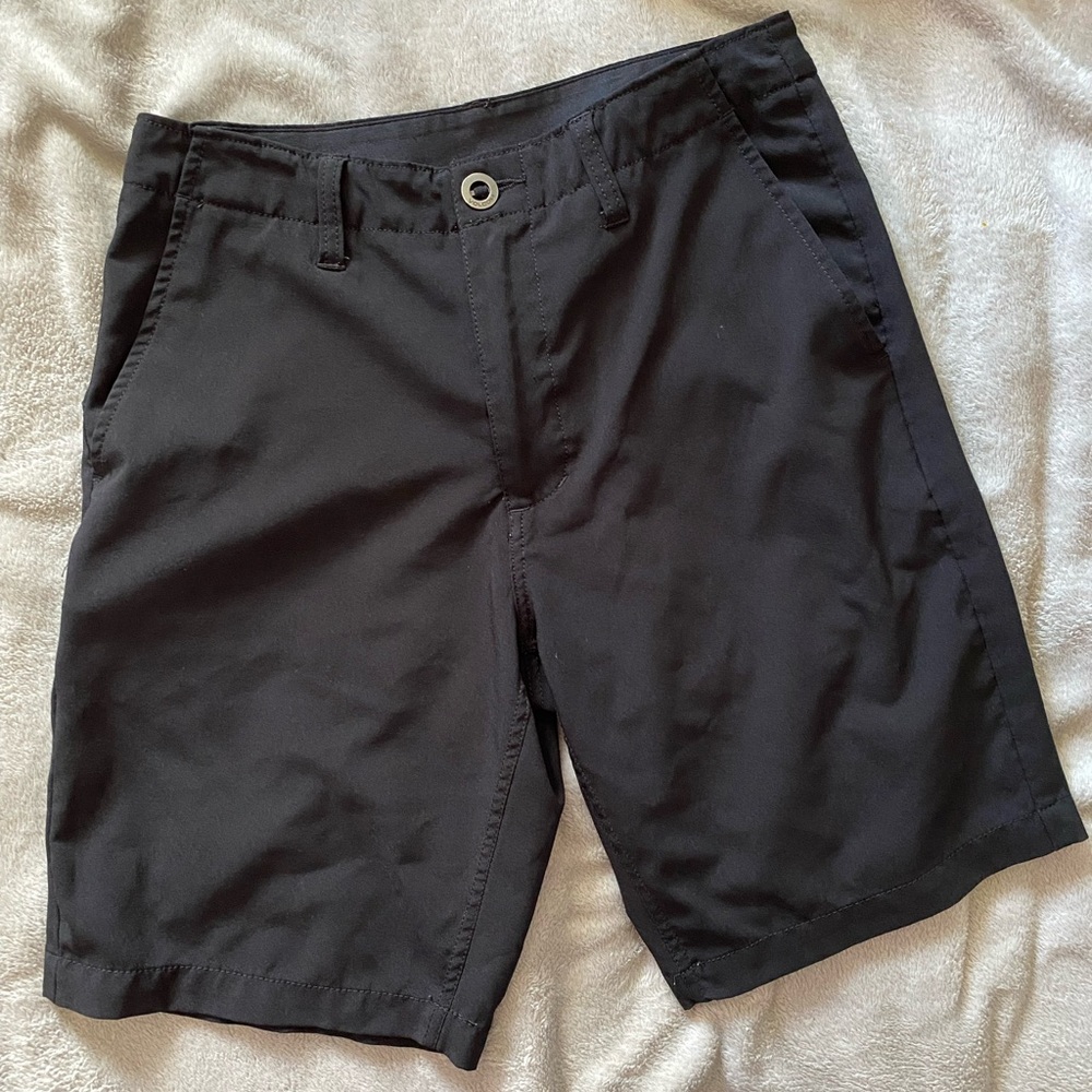 Volcom Black Flat Front Shorts Lightweight Bermuda